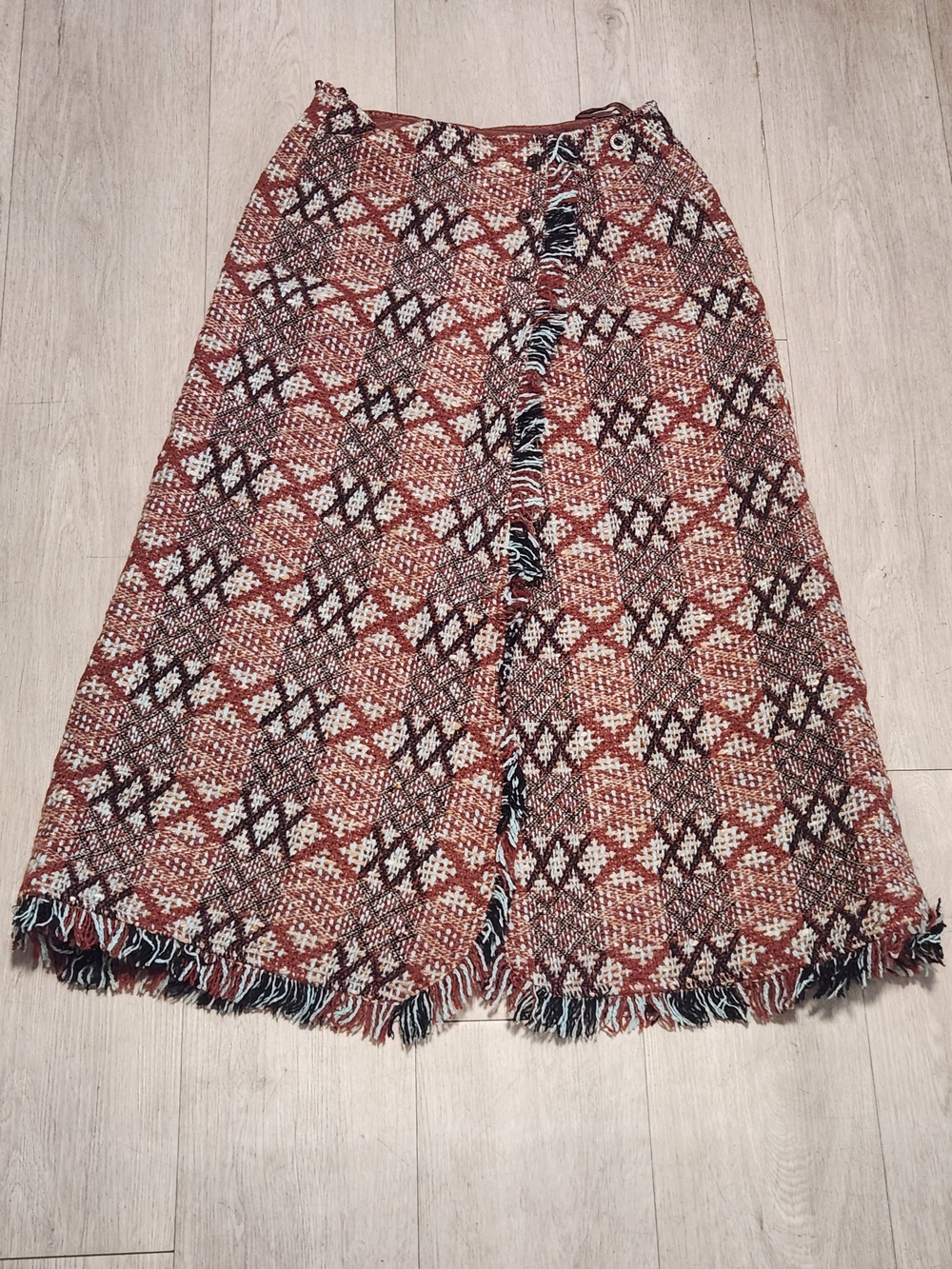 Robert Comstock Tweed Fringe Wrap Skirt Rust Red Blue Geometric Midi Skirt